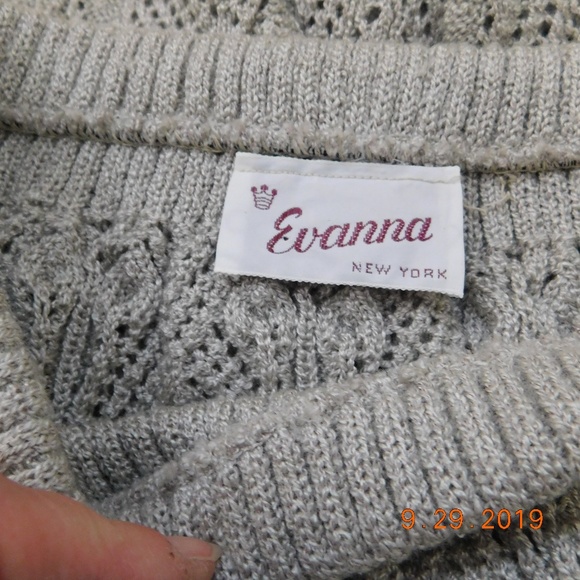 Evanna New York VINTAGE Sweater &  Skirt set 14 - Picture 3 of 8